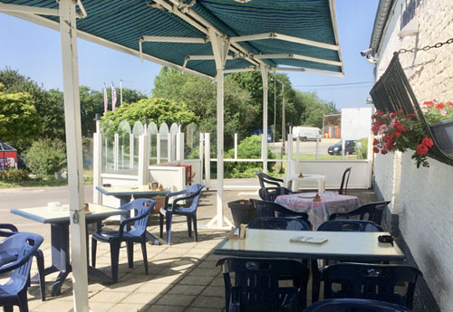 La terrasse ombragée 